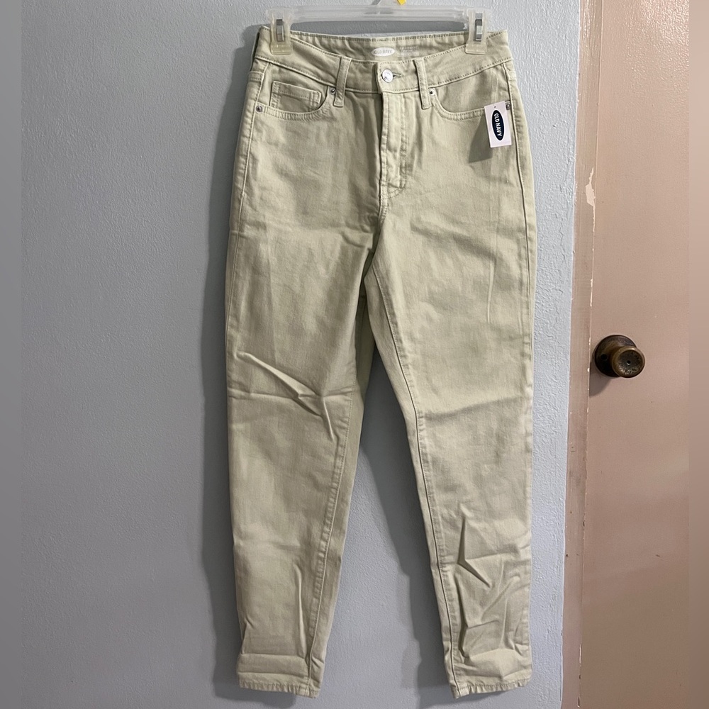 Old Navy Women’s High-Waisted O.G. Straight Mineral-Dye Jeans